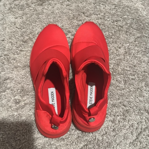 Steven Madden Cherry Red Shoes - Picture 3 of 4